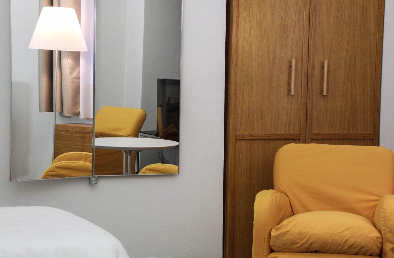 Hotel Cavour Et Des Officiers Bard Exterior photo